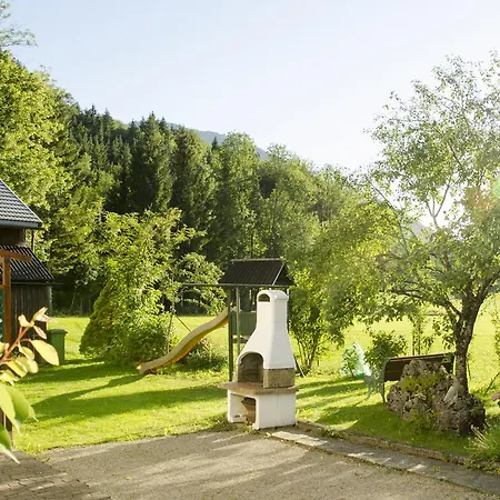 Ferienwohnung Annemarie Limbacher * Strobl